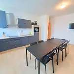 Apartment Steelcity *