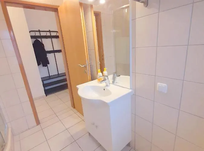 Steelcity Apartmán *